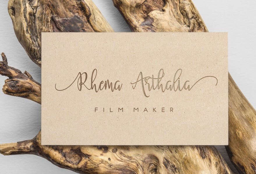 Moonlight Script Font